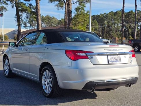 Used 2011 Chrysler 200 Touring w/ Cold Weather Group image 3