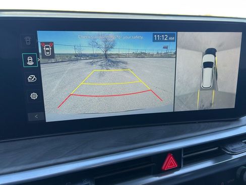 Used 2025 Kia Sorento SX image 31