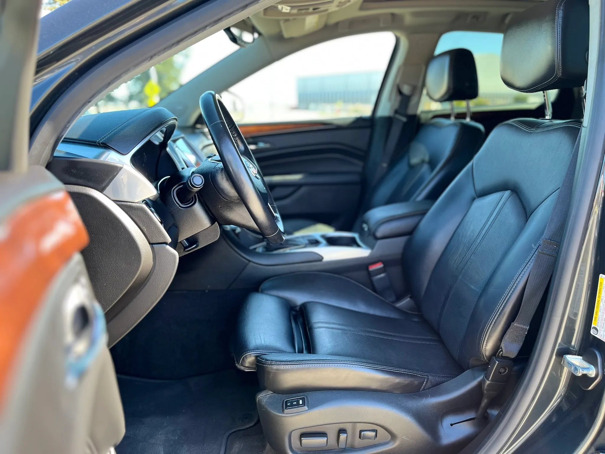 Used 2015 Cadillac SRX Performance w/ Driver Awareness Package AWD/4WD image 10