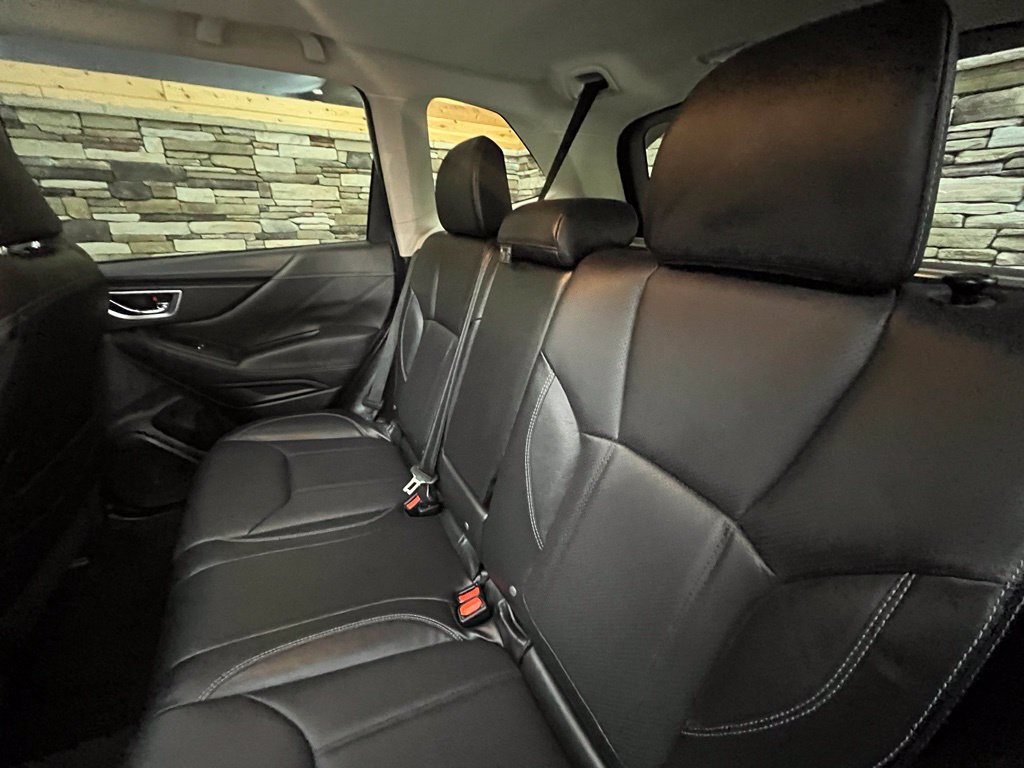 Used 2019 Subaru Forester Limited AWD/4WD image 36