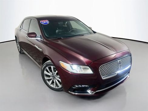 Used 2018 Lincoln Continental Premiere FWD image 2