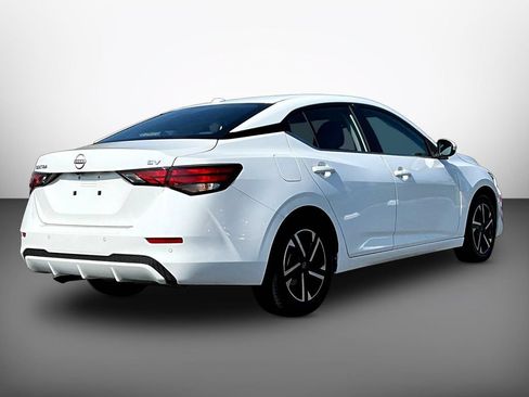 Used 2024 Nissan Sentra SV w/ All-Weather Package FWD image 6