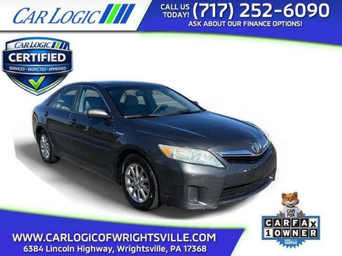 Used 2010 Toyota Camry Base 4dr Sedan image 1