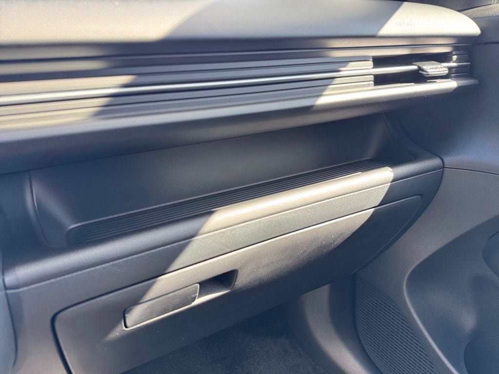 New 2027 Hyundai Kona SEL Sport AWD/4WD image 12