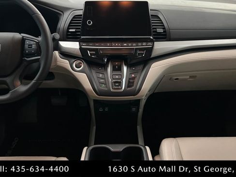 Used 2025 Honda Odyssey EX-L image 13