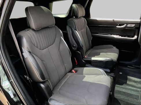 Used 2025 Hyundai Palisade Calligraphy AWD/4WD image 19
