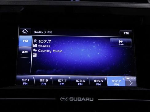 Used 2018 Subaru Crosstrek 2.0i Premium w/ Eyesight System image 31