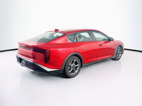Used 2025 Kia K4 LXS image 9