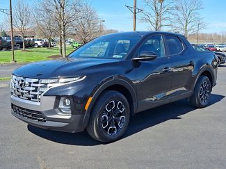 Used 2023 Hyundai Santa Cruz SEL video 2