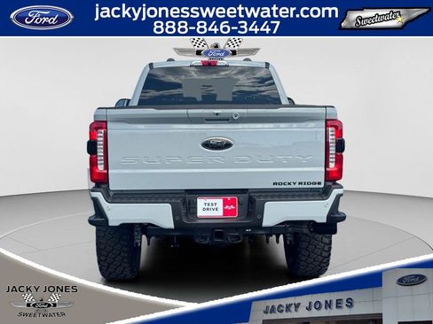 New 2026 Ford F250 XLT w/ XLT Premium Package AWD/4WD image 5