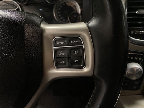 Used 2015 RAM 1500 Laramie w/ Convenience Group AWD/4WD image 39
