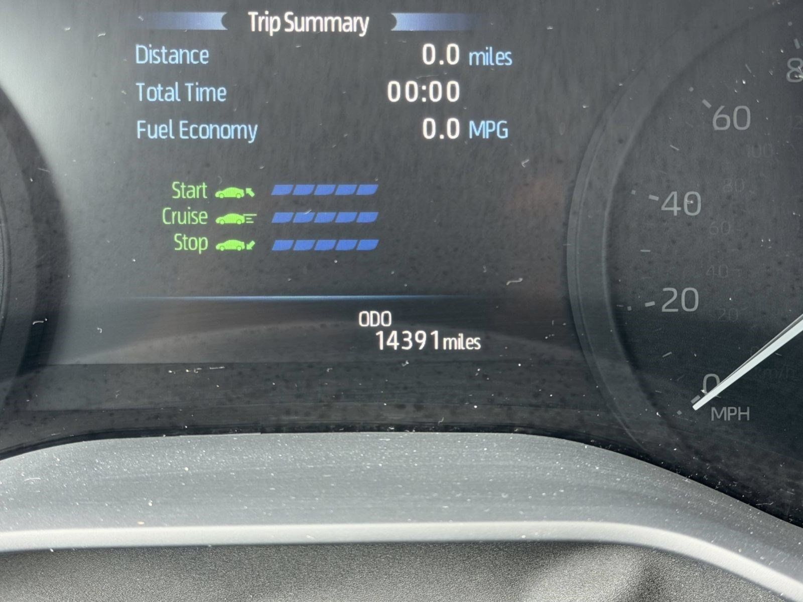 Used 2025 Toyota Sienna XLE FWD image 24