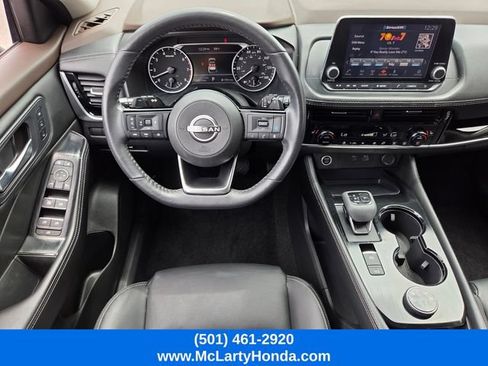 Used 2023 Nissan Rogue SL AWD/4WD image 13
