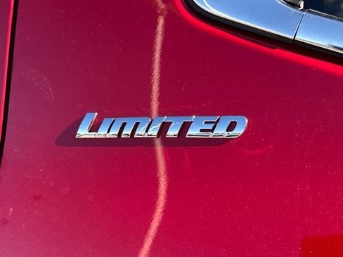 Used 2024 Toyota Tundra Limited w/ Power Package image 12