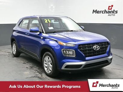 Used 2021 Hyundai Venue SE w/ Cargo Package