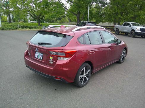 Used 2023 Subaru Impreza 2.0i Premium AWD/4WD image 5