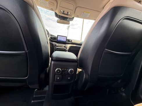 Used 2020 Ford Explorer Limited RWD image 20