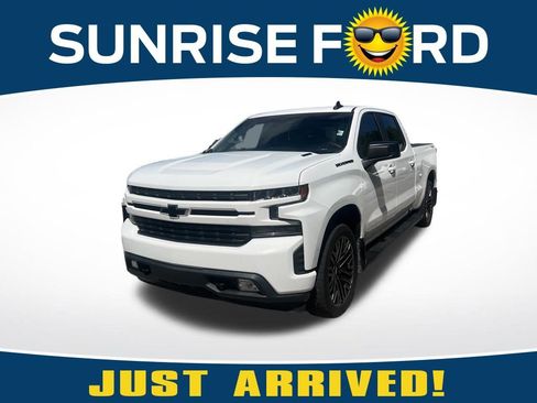 Used 2020 Chevrolet Silverado 1500 RST image 1