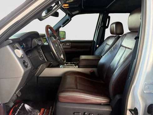 Used 2015 Ford Expedition Platinum AWD/4WD image 10