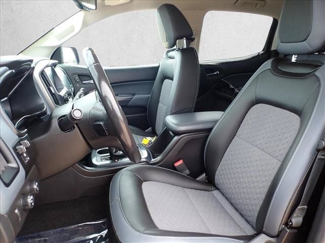 Used 2018 Chevrolet Colorado Z71 AWD/4WD image 10