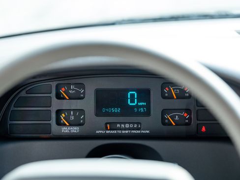 Used 1995 Chevrolet Impala Sedan image 39