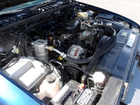 Used 2001 GMC Jimmy SLE image 17