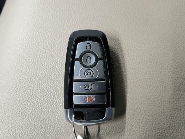 Used 2024 Ford Expedition Limited RWD image 33
