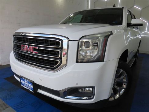 Used 2015 GMC Yukon SLT w/ Open Road Package AWD/4WD image 1