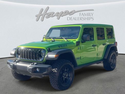 Used 2025 Jeep Wrangler Willys image 30