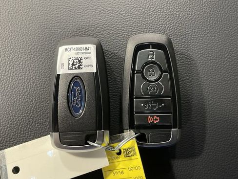 New 2026 Ford F250 XLT w/ XLT Premium Package AWD/4WD image 33