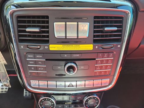 Used 2017 Mercedes-Benz G 550 image 38