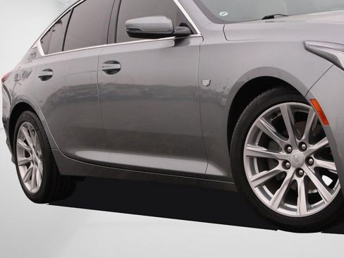 Used 2023 Cadillac CT5 Luxury image 3