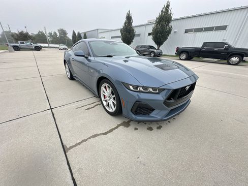 Used 2024 Ford Mustang GT Premium RWD image 16