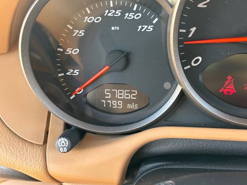 Used 2007 Porsche Cayman image 11