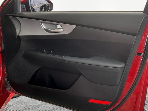 Certified 2023 Kia Forte LXS w/ LXS Technology Package FWD image 26