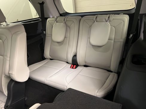 Used 2025 Lincoln Aviator Reserve w/ Illumination Package image 33