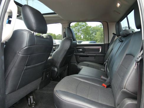 Used 2017 RAM 1500 Sport w/ Quick Order Package 26Q Night AWD/4WD image 17