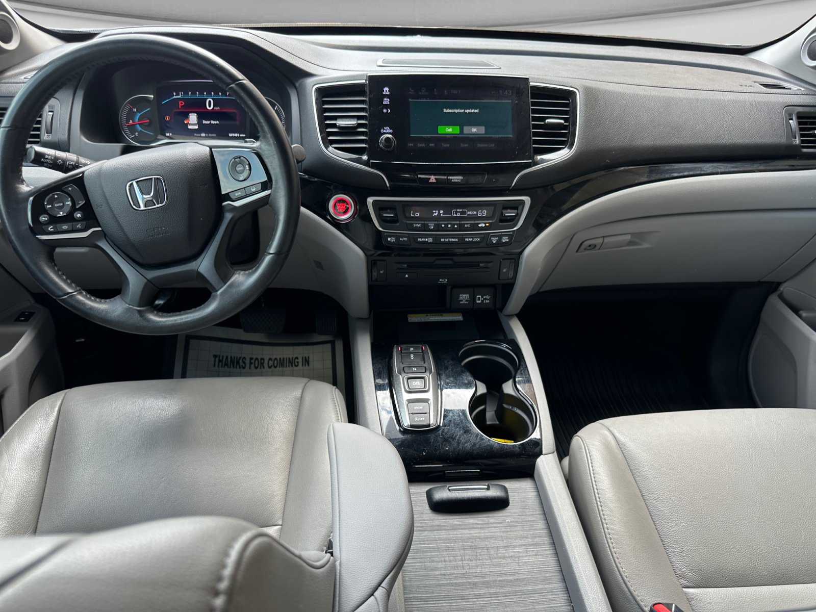Used 2022 Honda Pilot Touring image 12