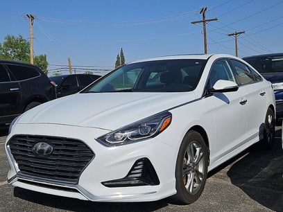 Used 2018 Hyundai Sonata Limited w/ Limited Ultimate Package 03