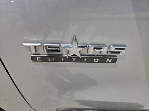Used 2019 Chevrolet Silverado 1500 LTZ w/ LTZ Texas Edition RWD image 5