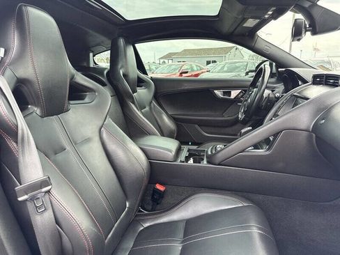 Used 2016 Jaguar F-TYPE S image 23