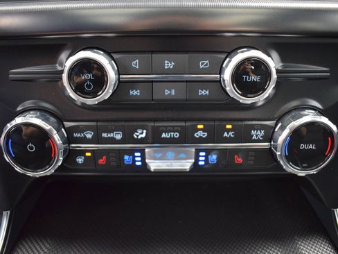 Used 2024 Ford F150 Raptor AWD/4WD image 31