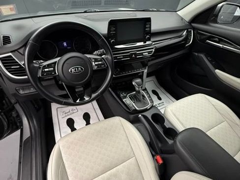 Used 2021 Kia Seltos EX AWD/4WD image 53