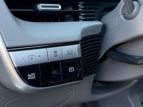 Used 2024 Hyundai Ioniq 5 SEL image 13