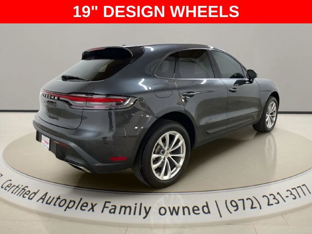 Used 2023 Porsche Macan AWD/4WD image 6
