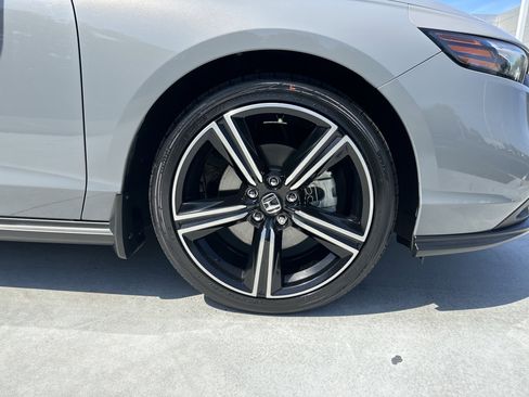 Used 2024 Honda Accord Sport image 13