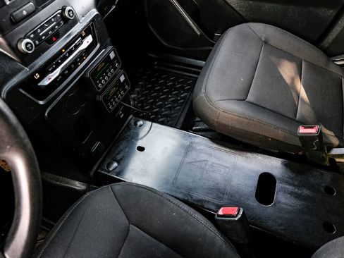 Used 2022 Ford Explorer 4WD Police Interceptor image 27