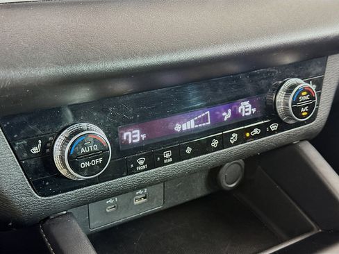 Used 2023 Mitsubishi Outlander SE image 24