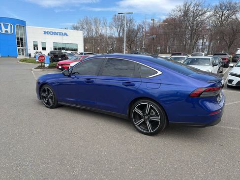 Used 2025 Honda Accord Sport image 13