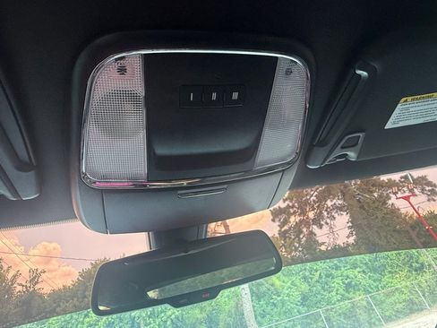 Used 2019 Dodge Charger R/T image 28